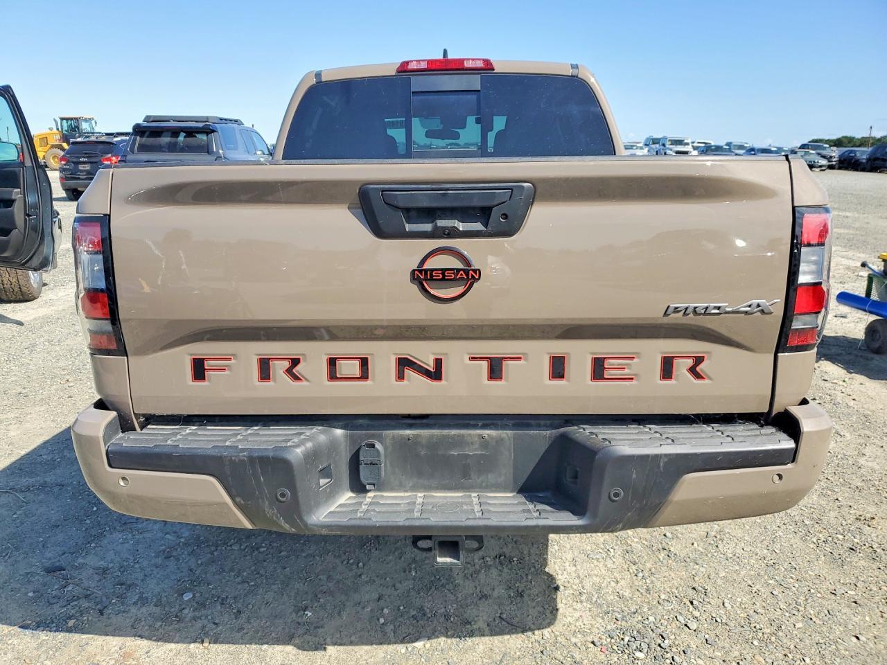 2023 Niss Frontier PRO-4X