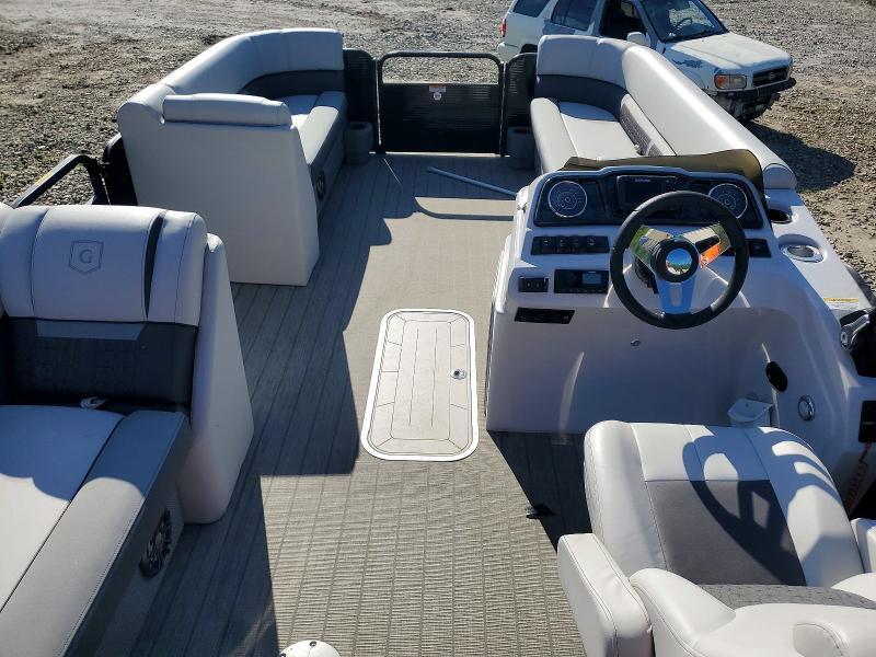 2022 Godfrey Sweetwater