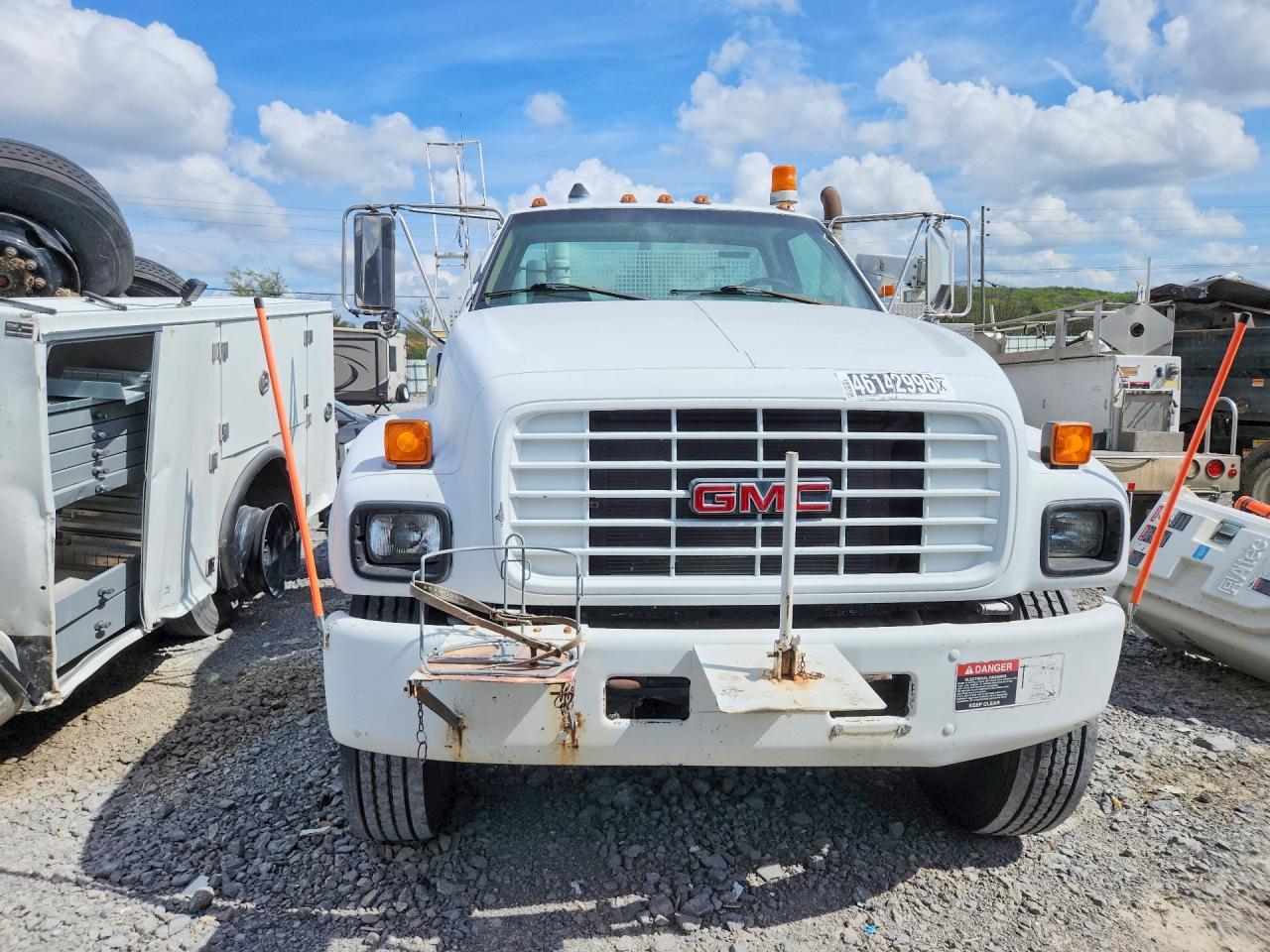 2001 GMC C-SERIES C7H042