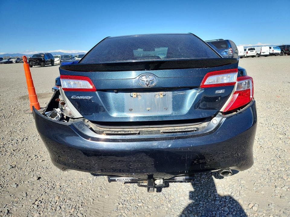 2014 Toyota Camry se