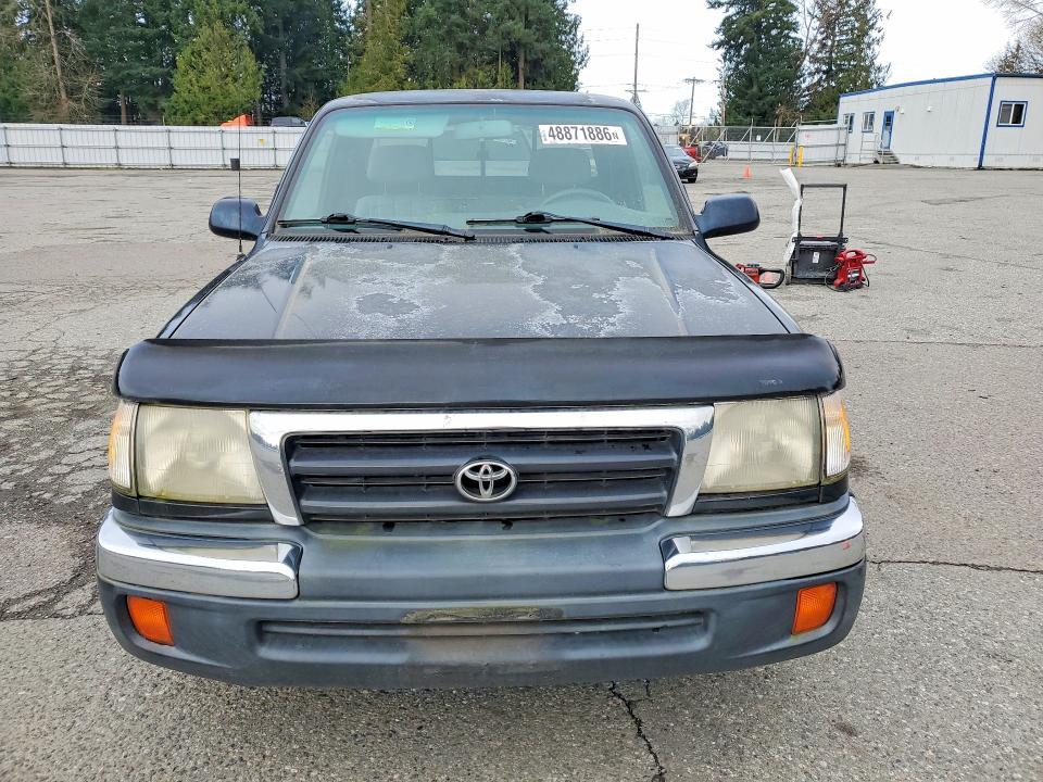 2000 Toyota Tacoma Base