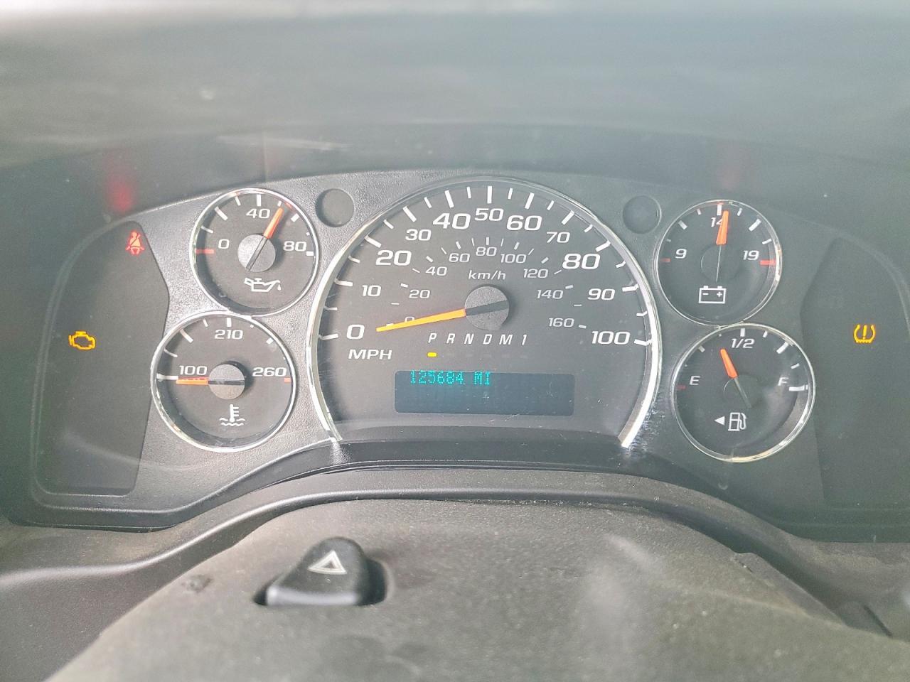 2016 Chevrolet Express 2500 Cargo Utility / Service Van