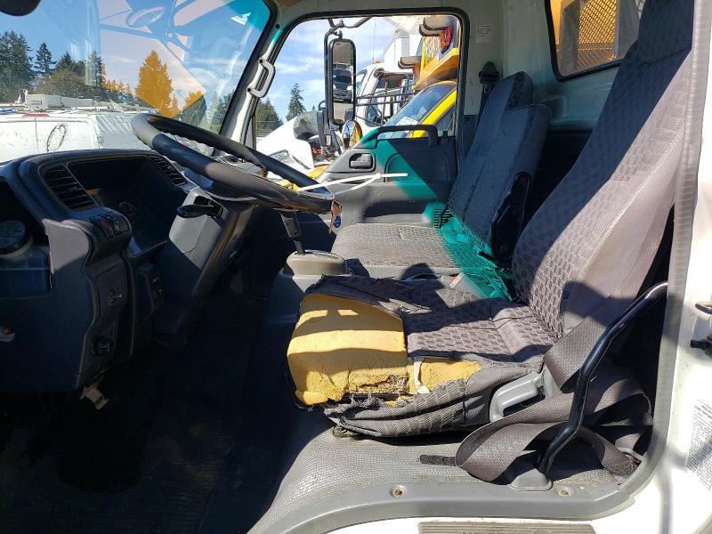 2006 Isuzu NPR