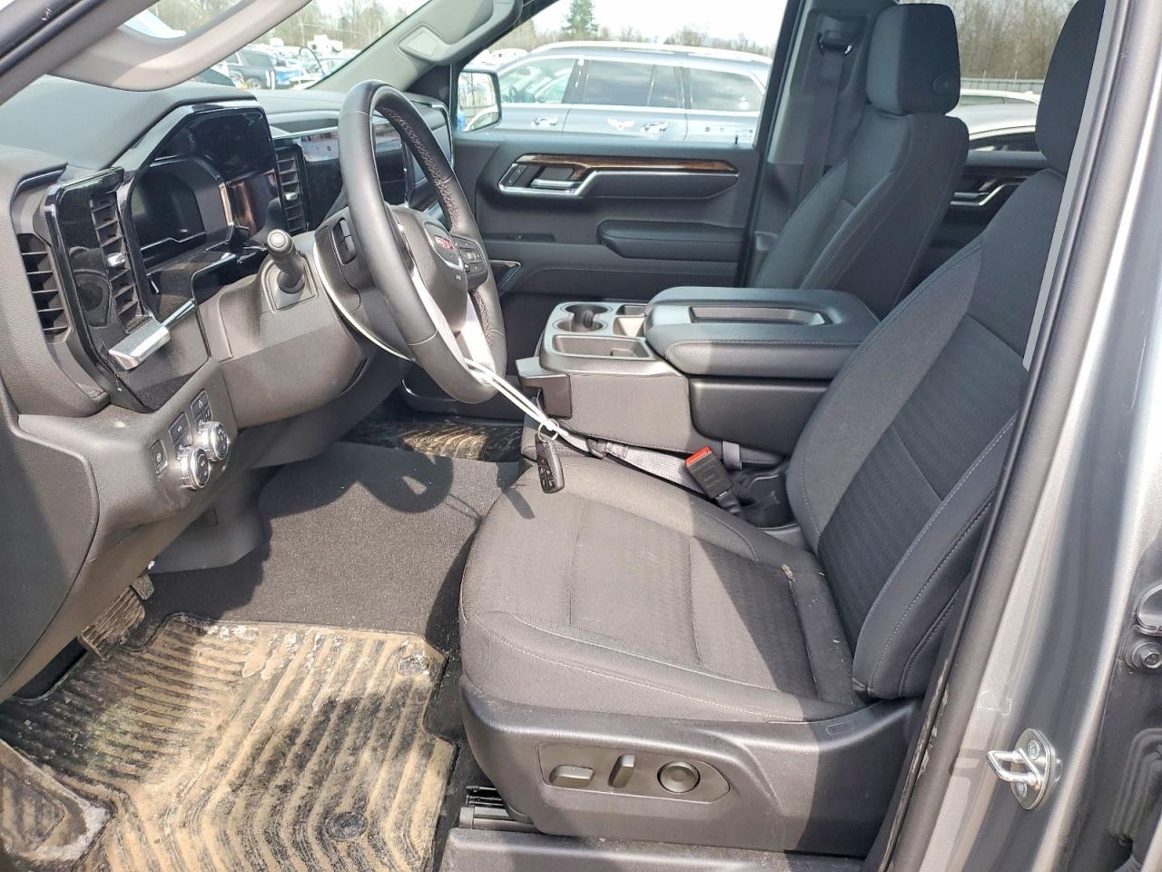 2023 GMC Sierra K1500 Elevation