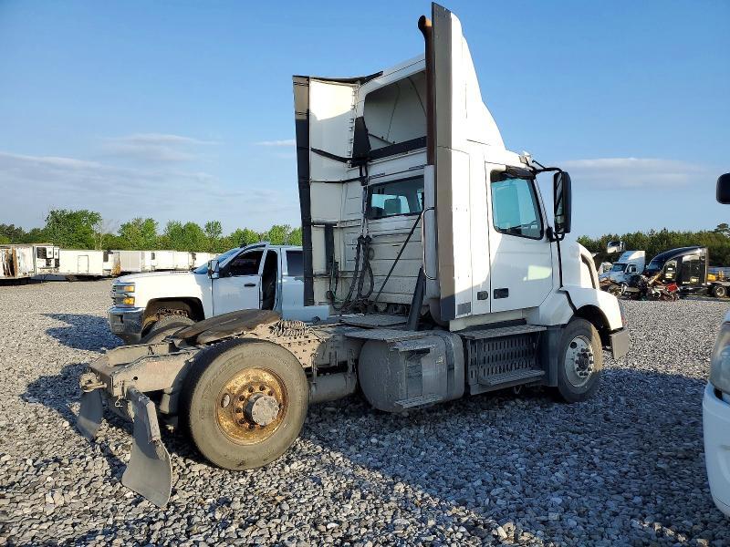 2017 Volvo Vnl Semi Truck