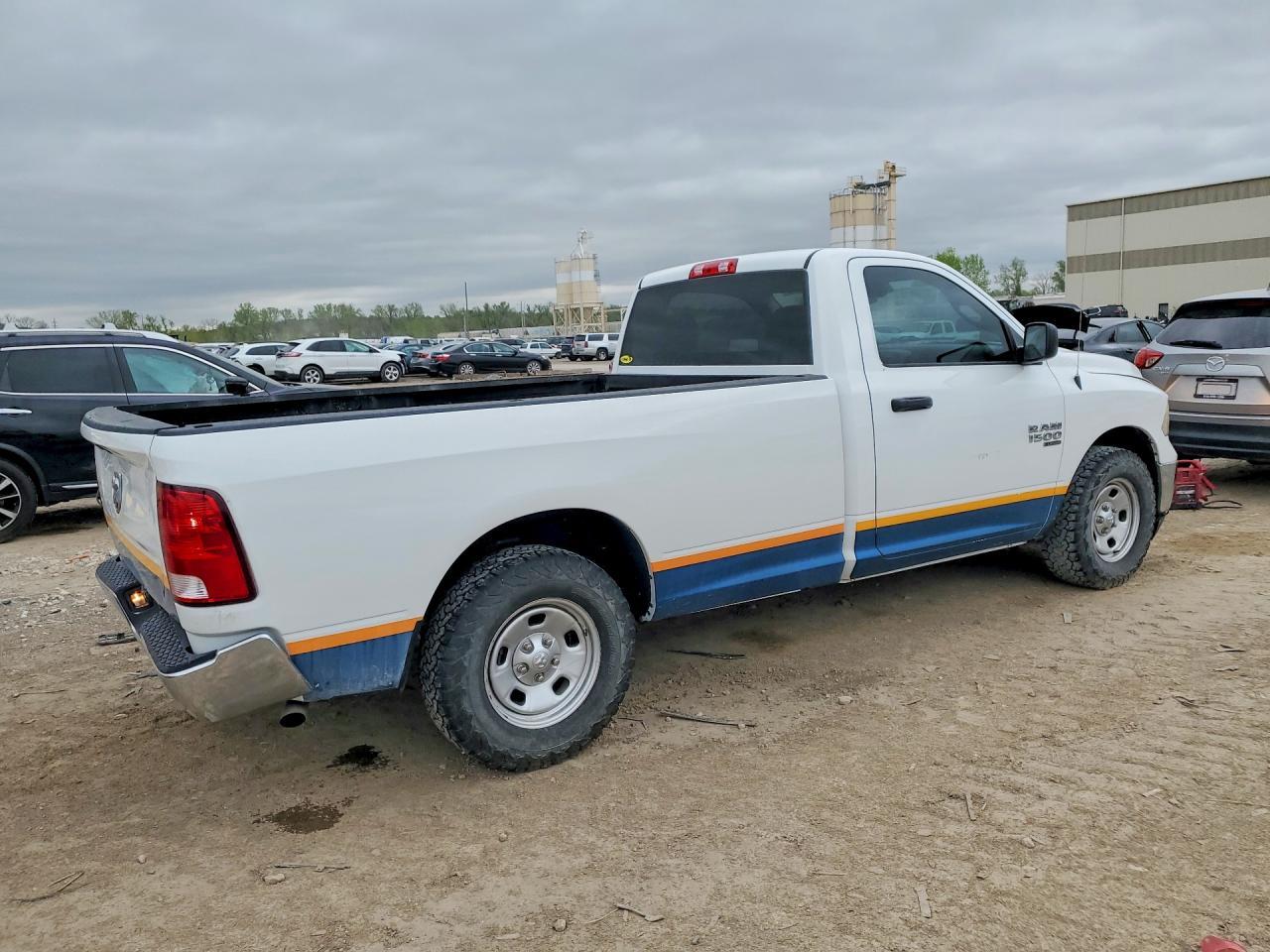 2020 Dodge RAM 1500 Classic Tradesman