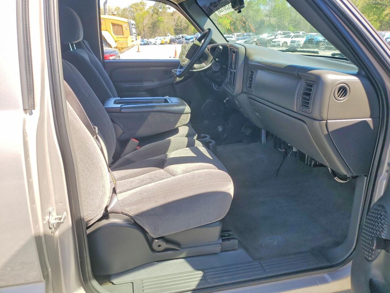 2005 GMC New Sierra K1500