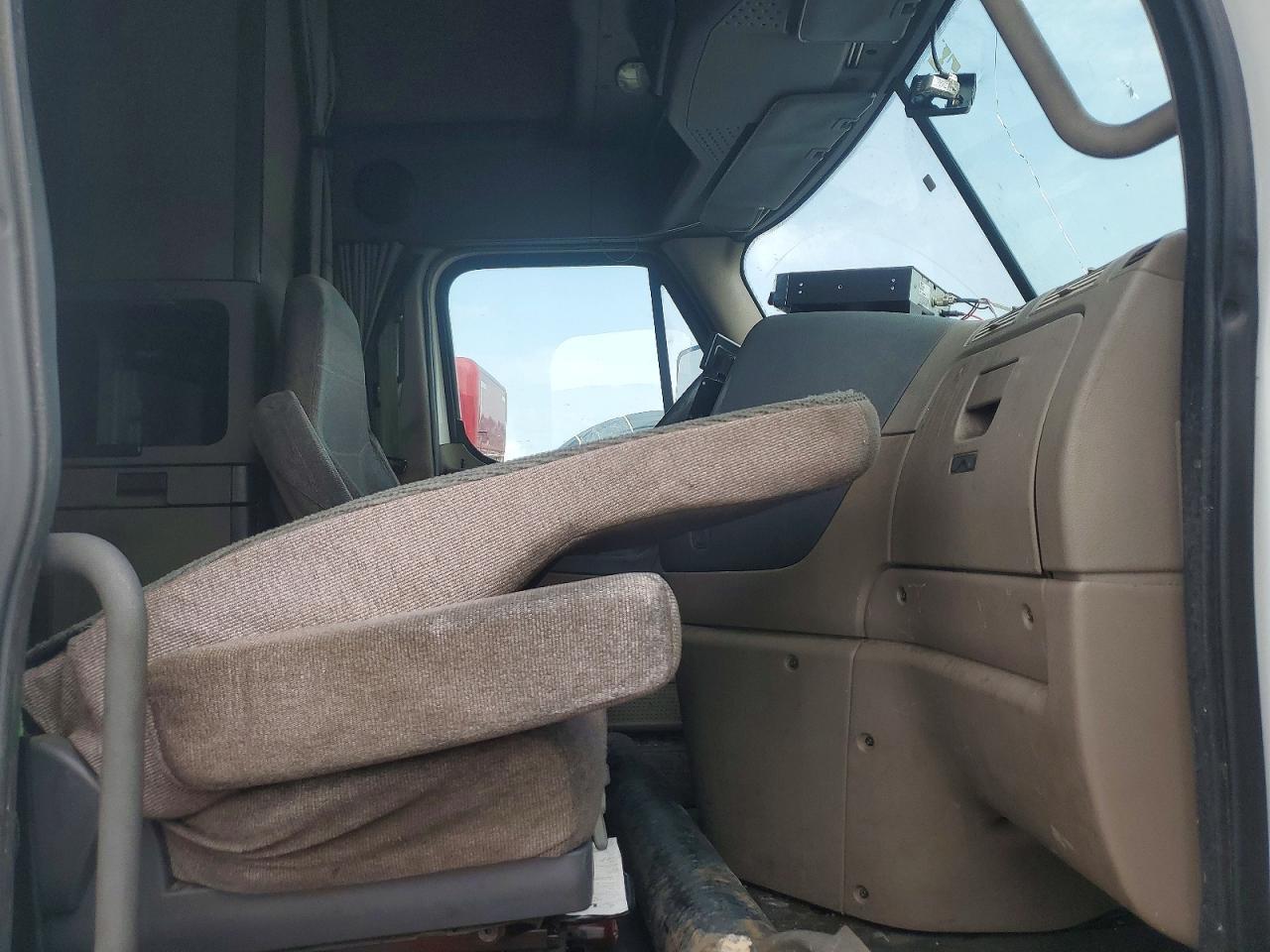 2016 Freigliner 2016 Freightliner Cascadia 125 Semi Truck