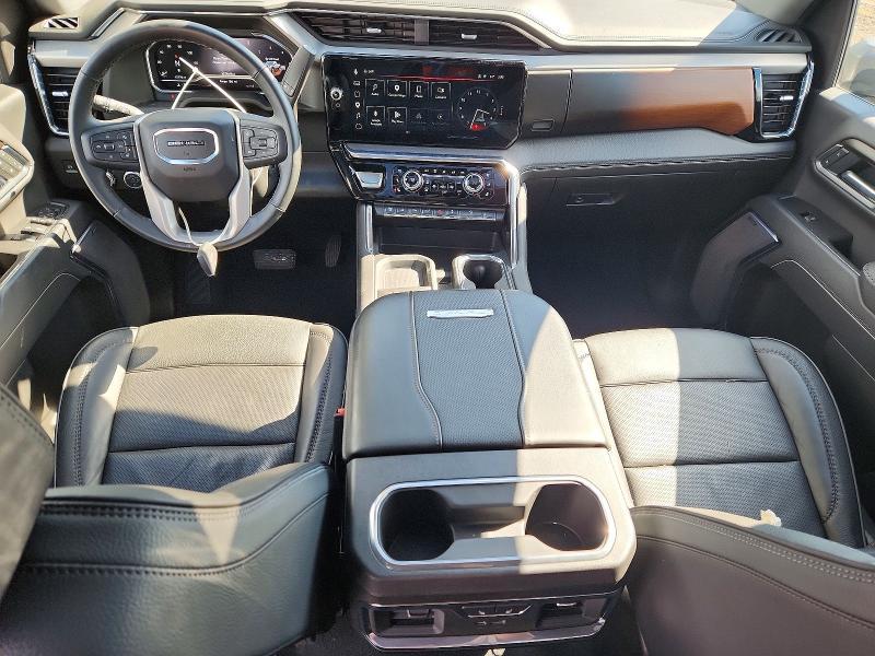 2025 GMC Sierra K2500 Denali