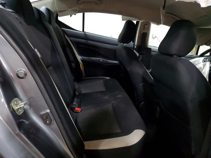 2020 Nissan Versa