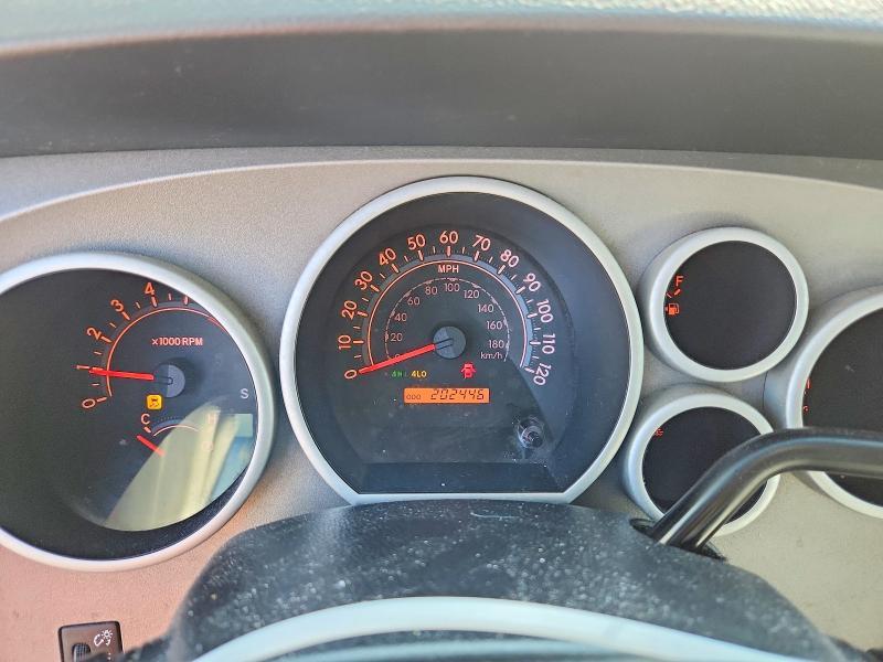 2010 Toyota Tundra Grade