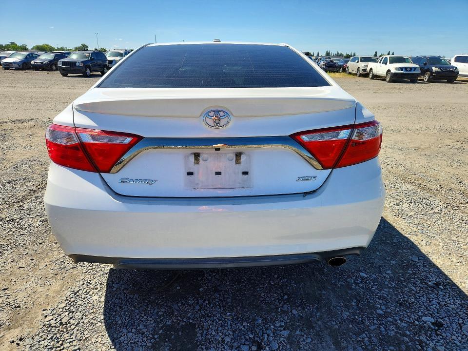 2015 Toyota Camry xse