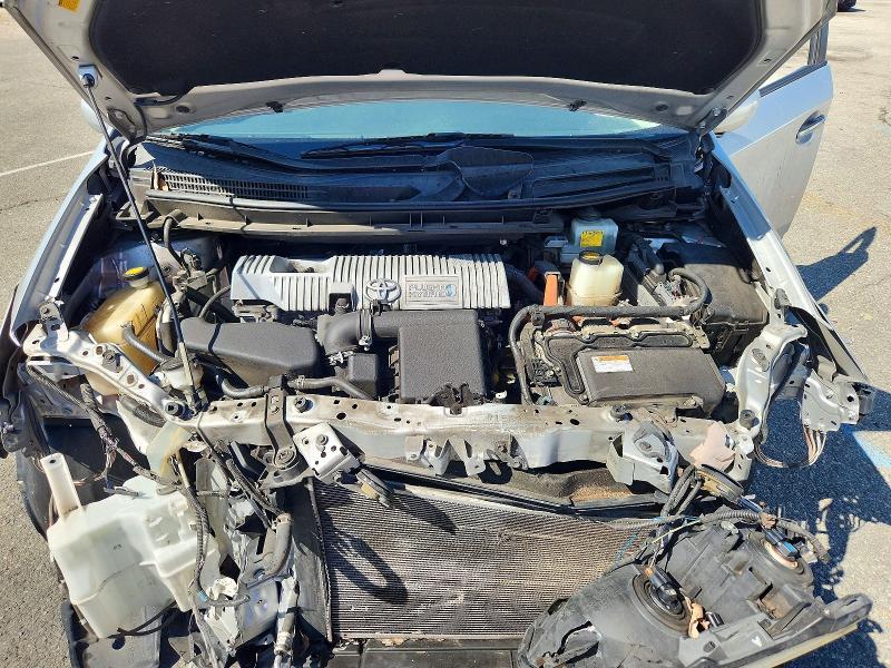 2013 Toyota Prius Plug-in Hybrid Base