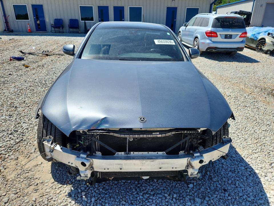 2017 Mercedes-Benz E 300