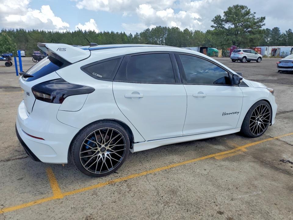 2016 Ford Focus rs