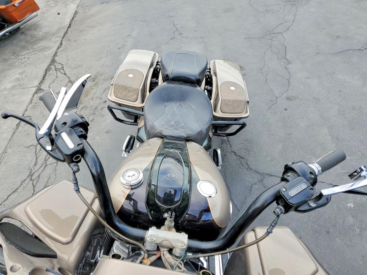 2013 Harley-Davidson Fltrxse CVO Road Glide Custom