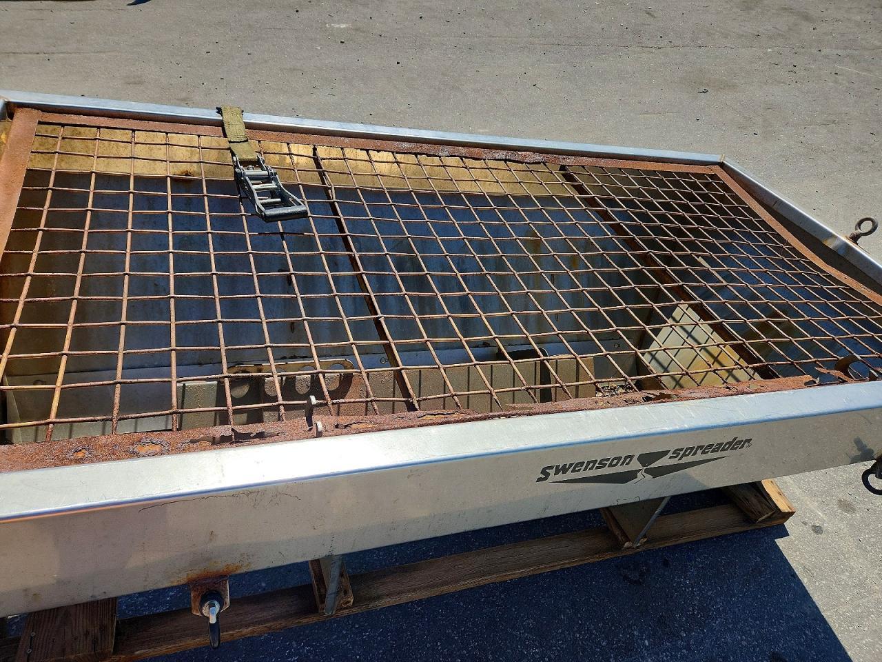 2000 Swenson Salt Spreader