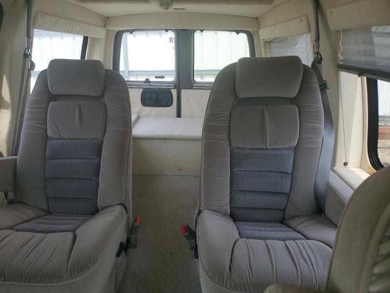2001 Chev Express G1500