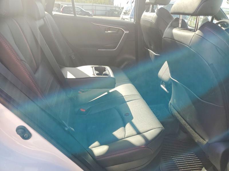 2025 Toyota Rav4 xse