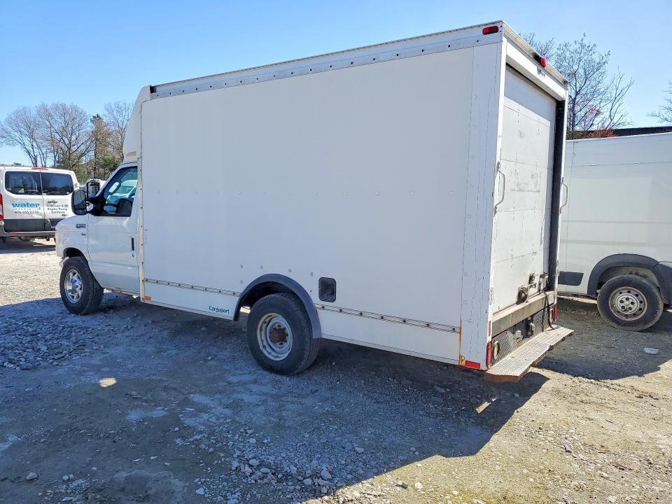 2010 Ford E350 Delivery Truck