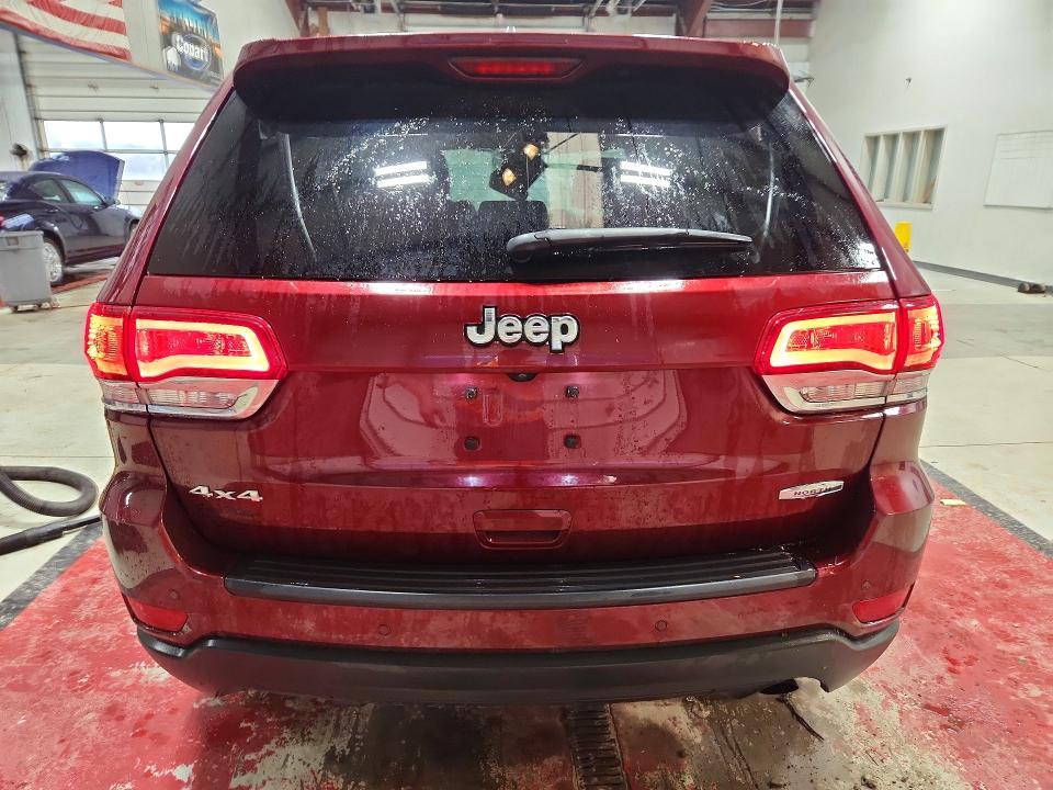 2020 Jeep Grand Cherokee Laredo