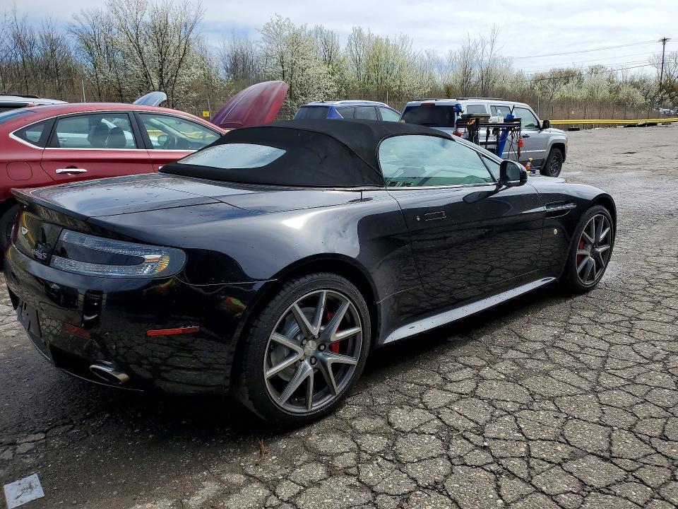 2011 Aston Martin V8 Vantage s