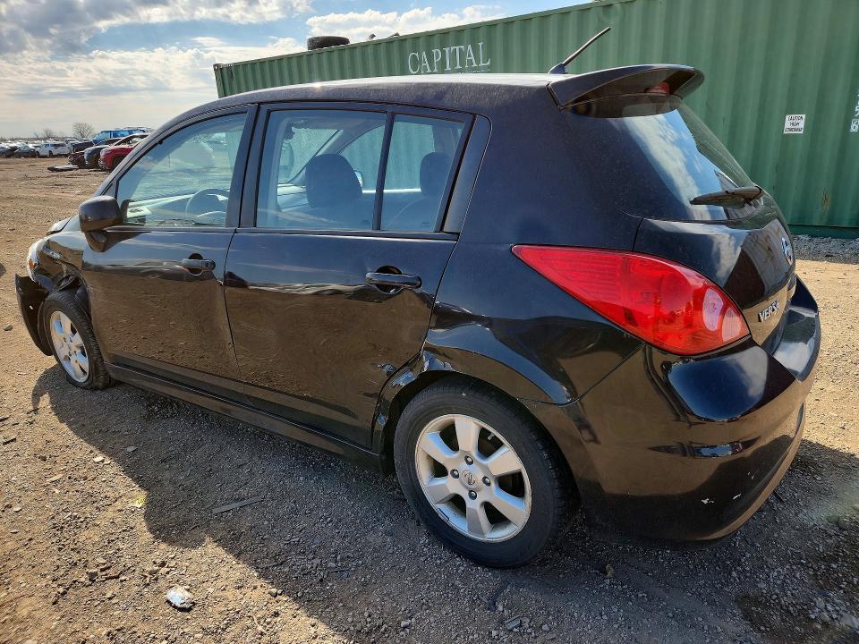 2010 Nissan Versa 1.8 s