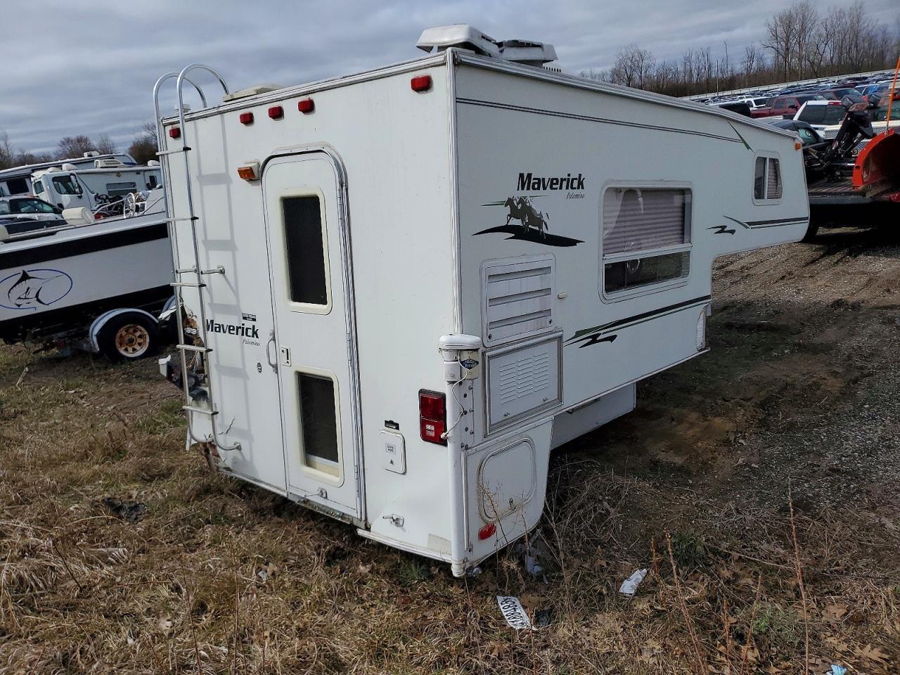 2004 Palomino 2004 Vanguard Maverick Camper