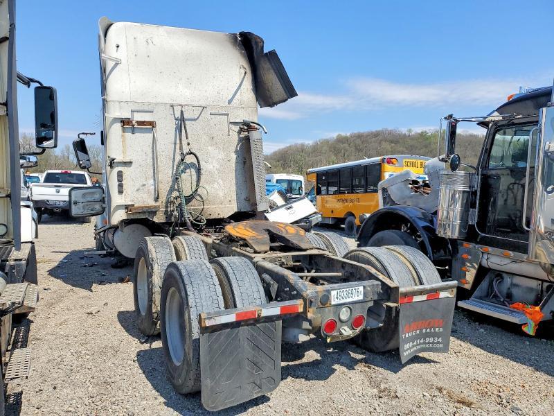 2004 Freightliner CST120 Semi Truck