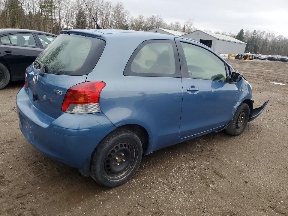 2011 Toyota Yaris Base