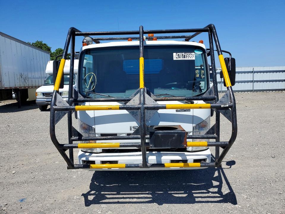 2015 Isuzu NPR