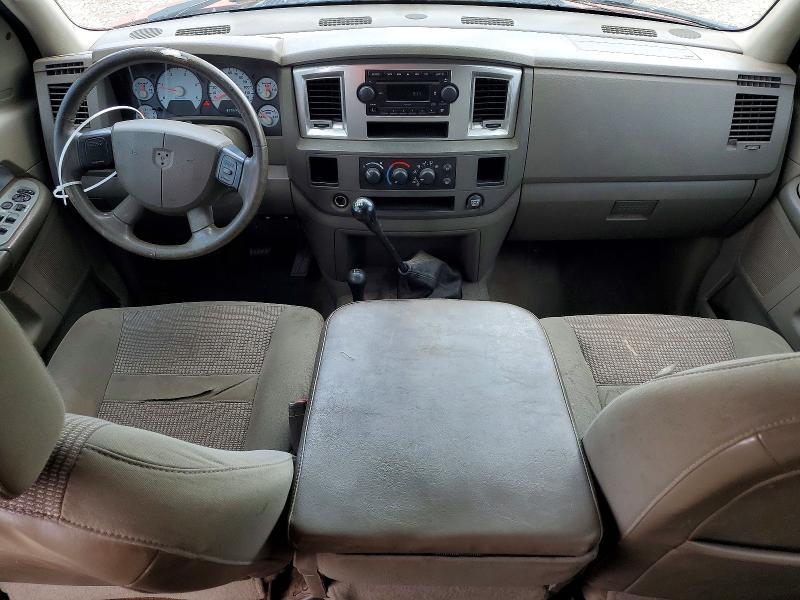 2007 Dodge RAM 2500 Flatbed Truck