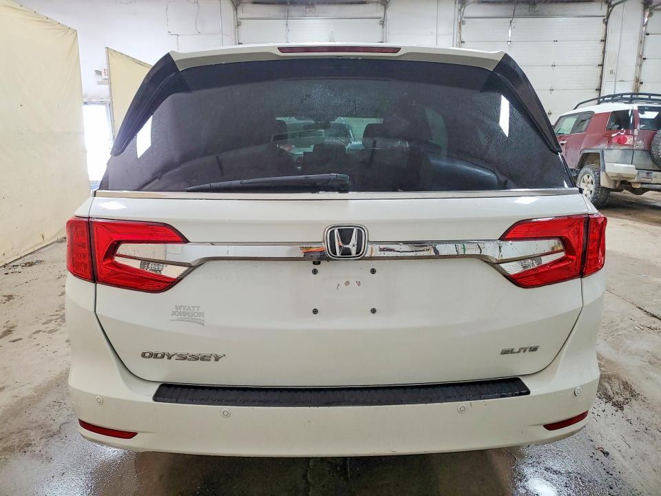 2018 Honda Odyssey Elite