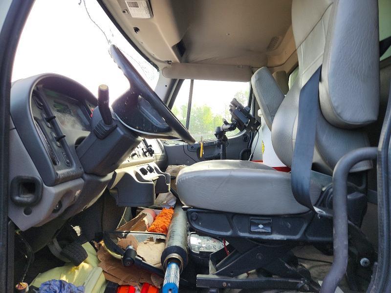 2020 Freightliner M2 106 Medium Duty