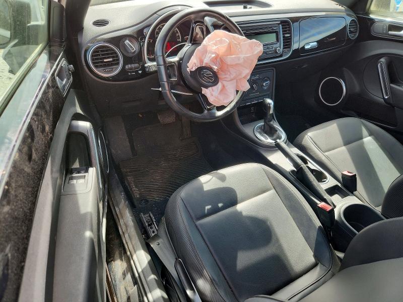 2013 Volkswagen Beetle