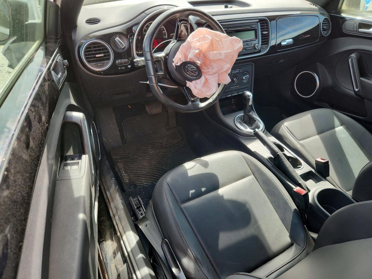 2013 Volkswagen Beetle