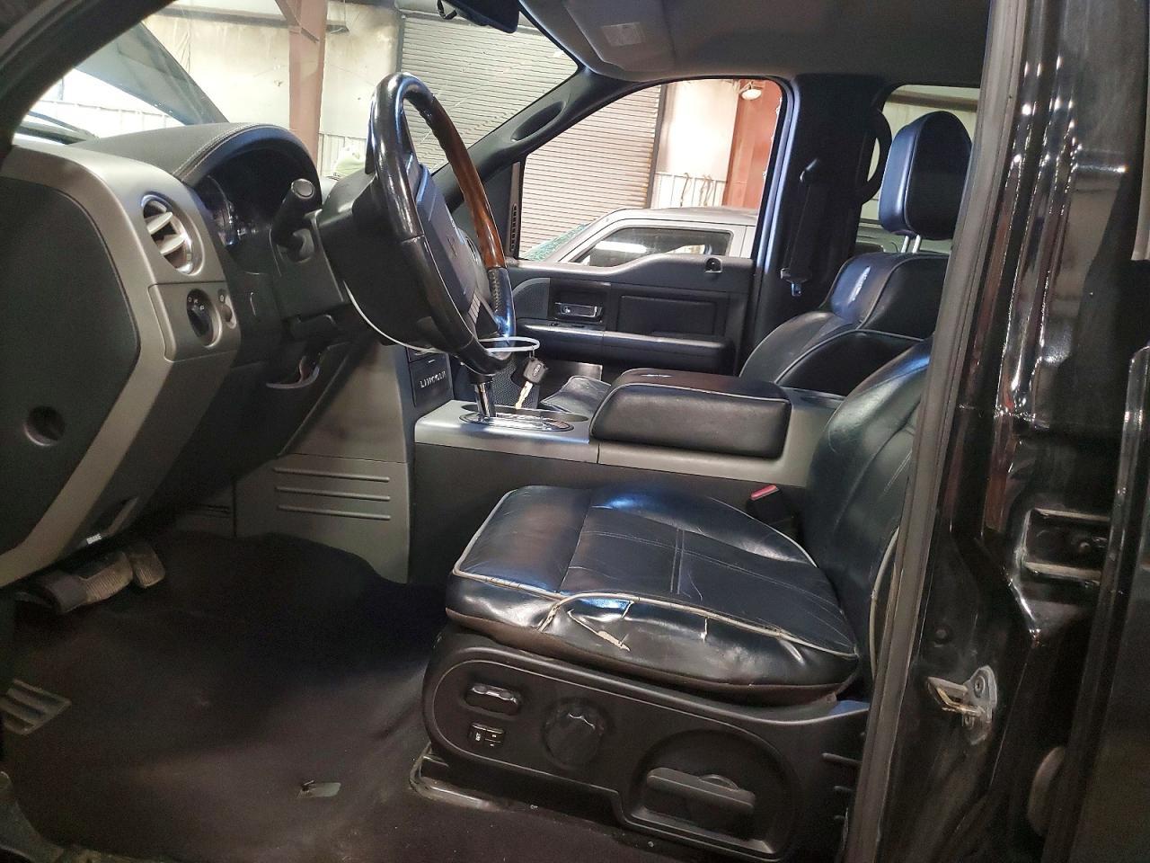 2008 Lincoln Mark LT