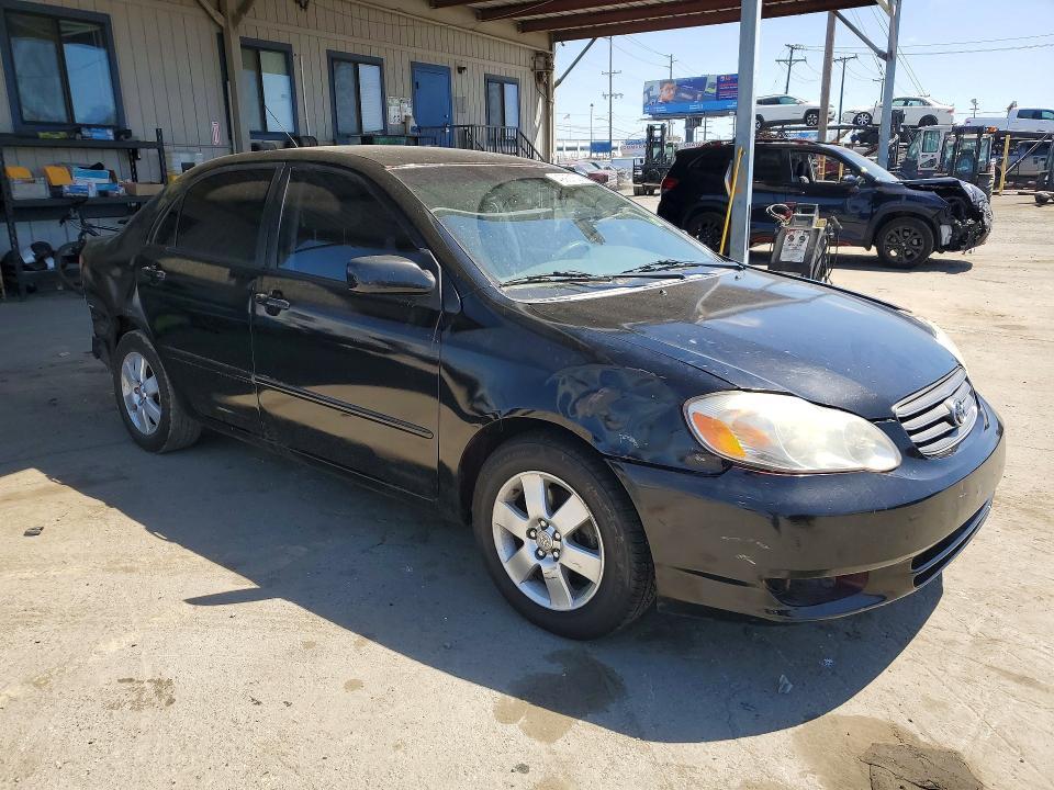 2004 Toyota Corolla le