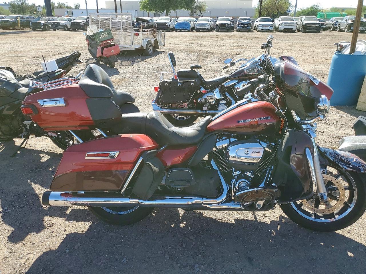 2019 Harley-Davidson Flhtk
