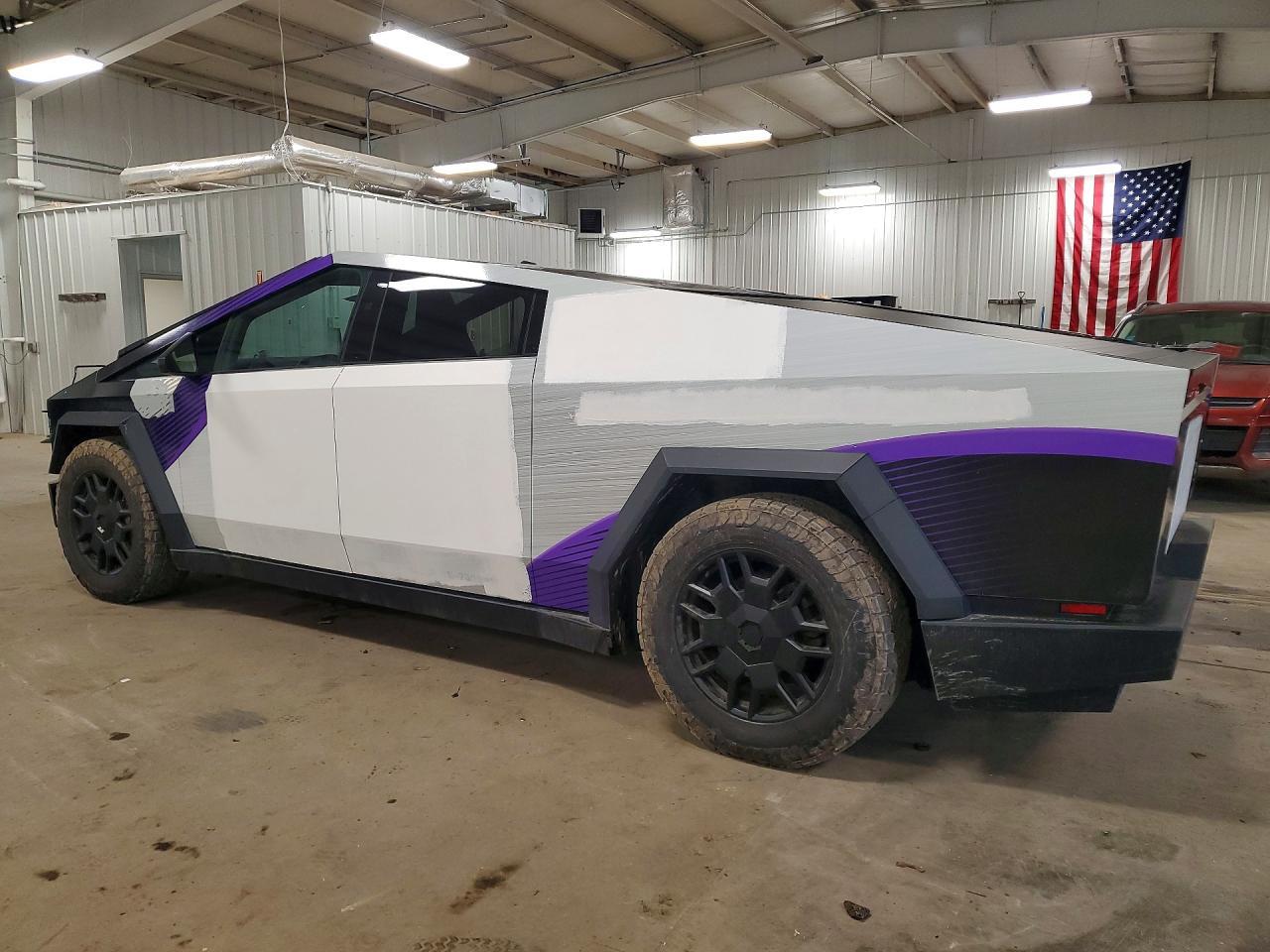 2024 Tesla Cybertruck