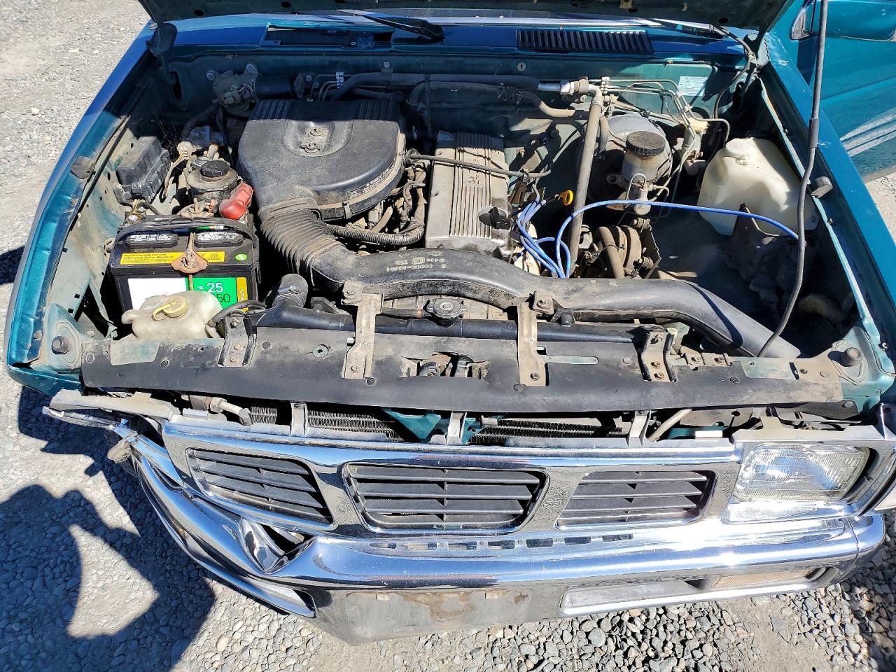 1995 Nissan Truck Base