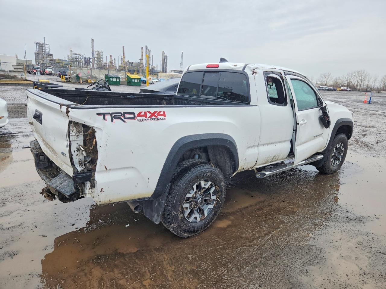 2023 Toyota Tacoma SR V6