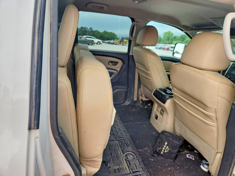 2016 Nissan Titan XD SL