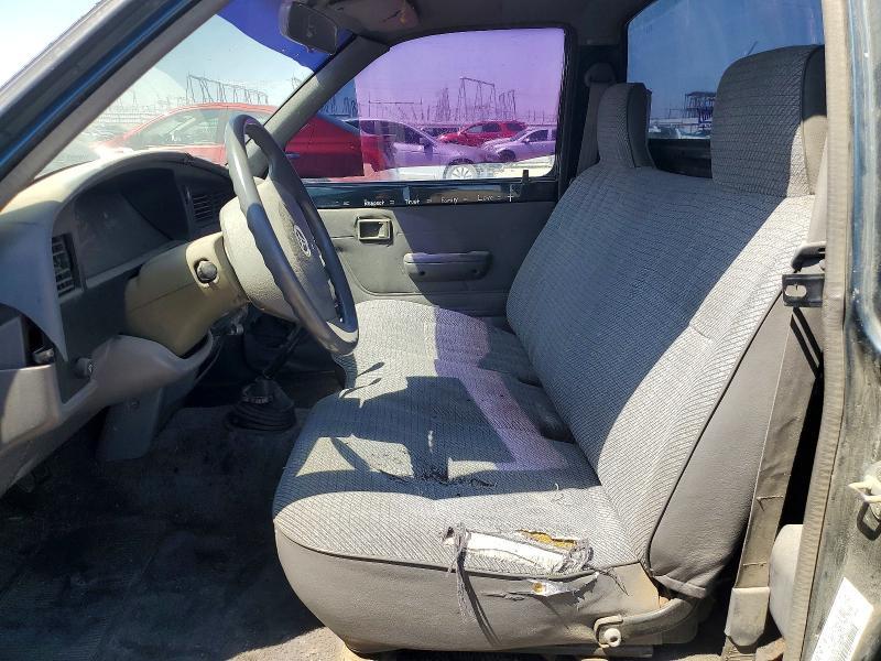 1995 Toyota Pickup Base