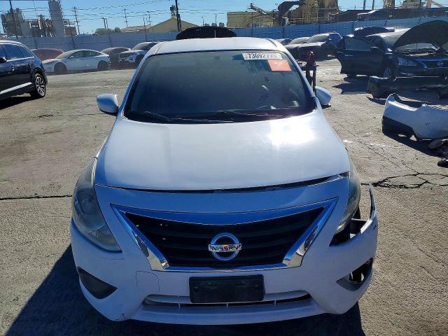 2017 Nissan Versa 1.6 Base