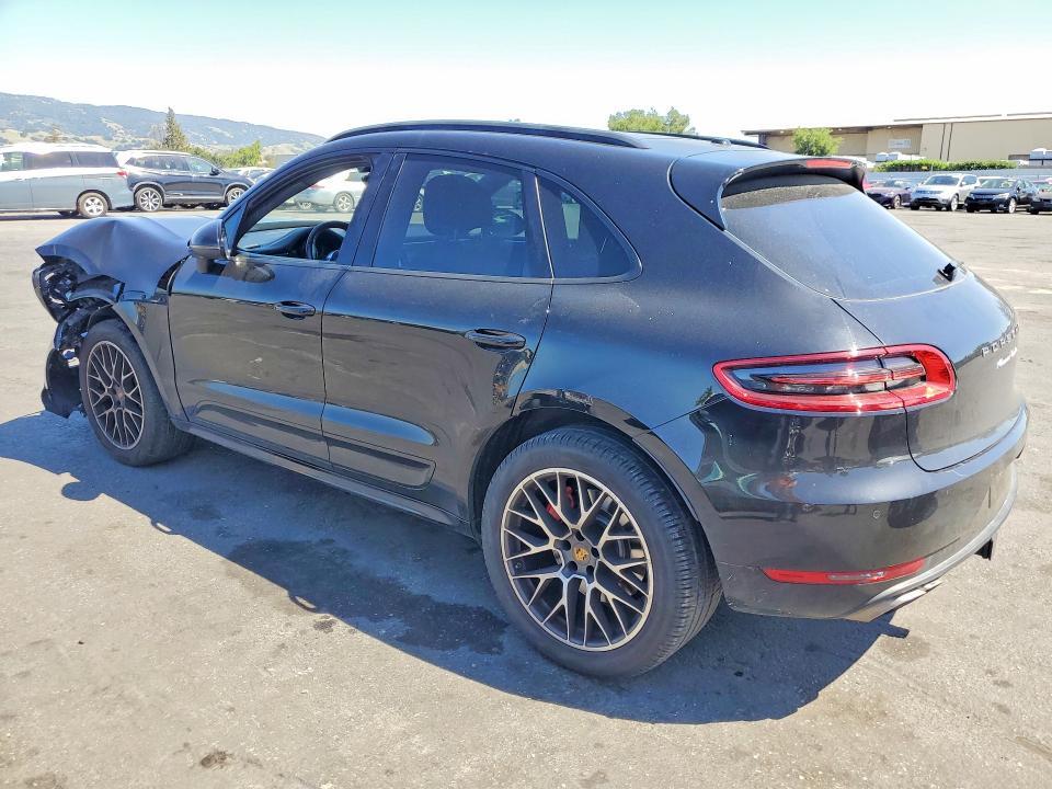 2015 Porsche Macan Turbo