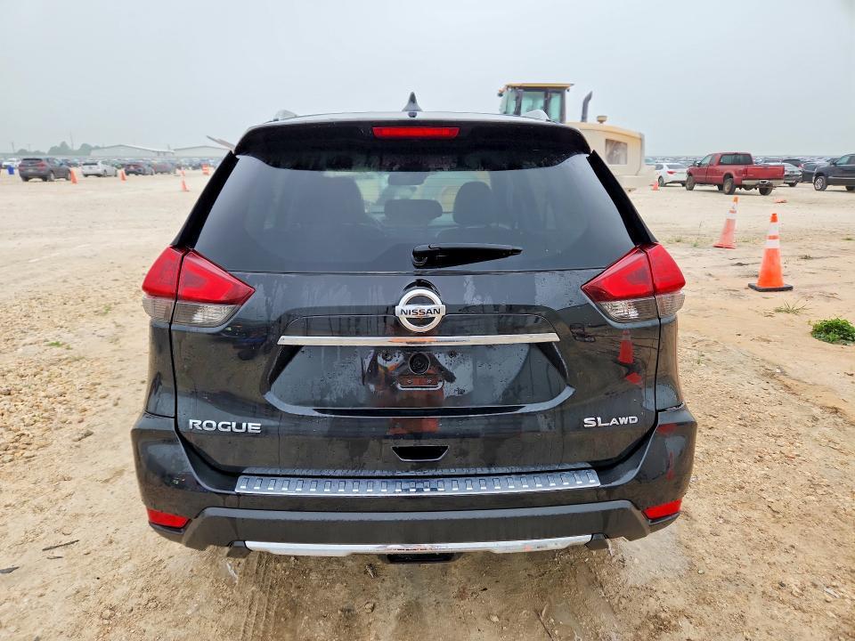 2017 Nissan Rogue sl