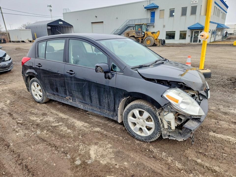 2010 Nissan Versa 1.8 s