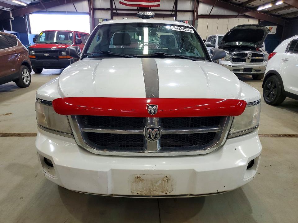 2010 Dodge Dakota st
