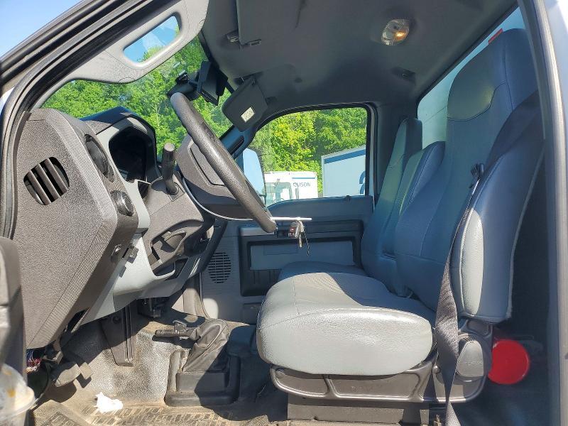 2022 Ford F650 Super Duty BOX Truck